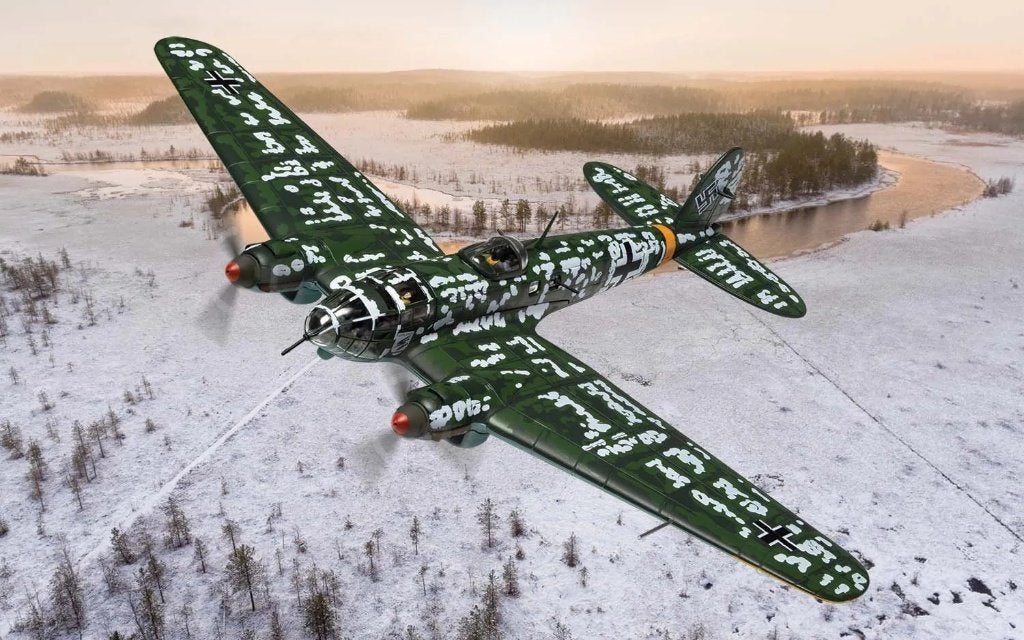 Heinkel He 111H-5 Legion Condor Luftwaffe 1943 Corgi AA33718, Carmodel s.r.l. Viale Europa Unita snc info@modelcarswholesale.com