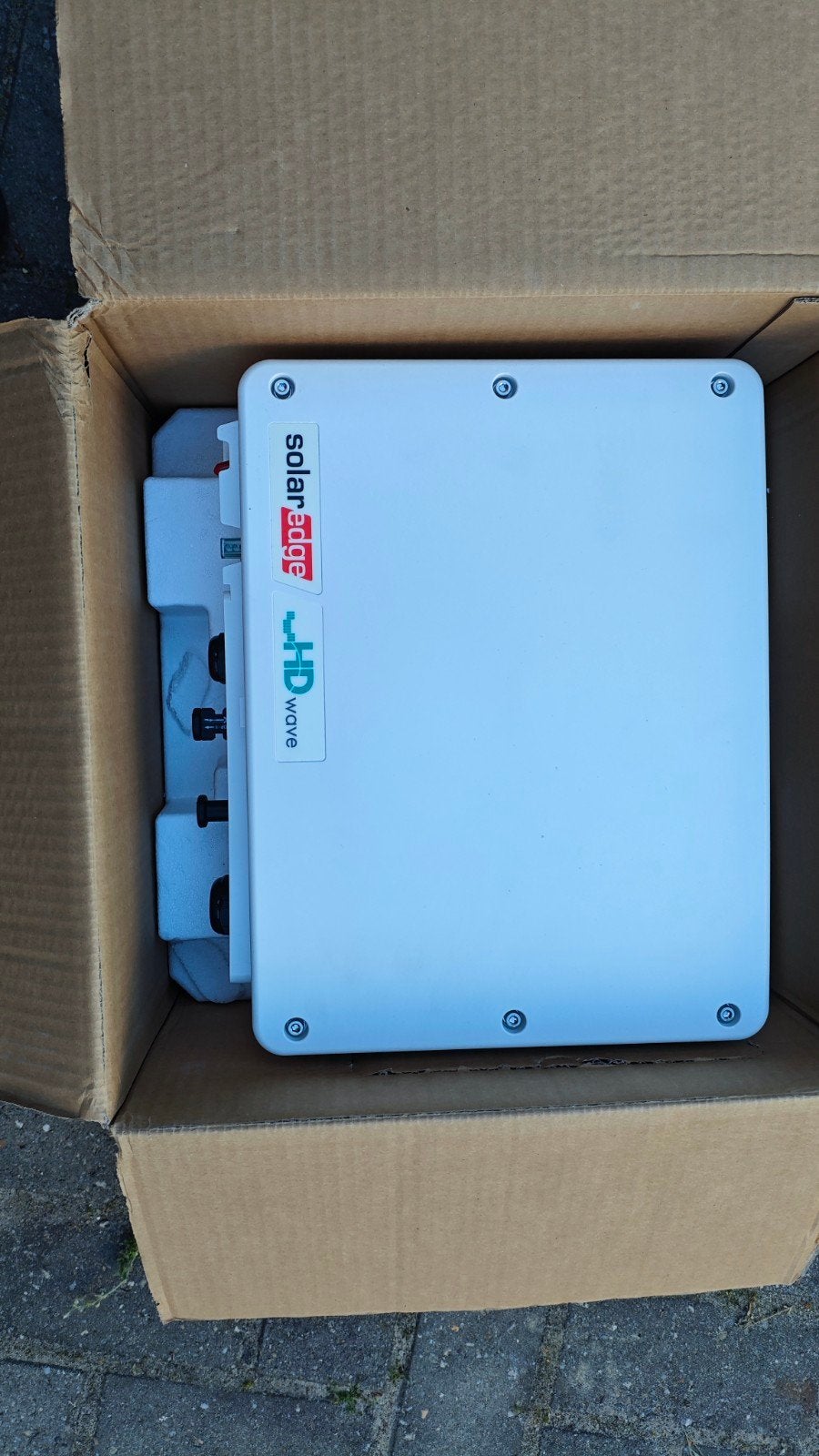 SolarEdge HD Wave se2200h omvormer - Nieuw in doos, Ophalen