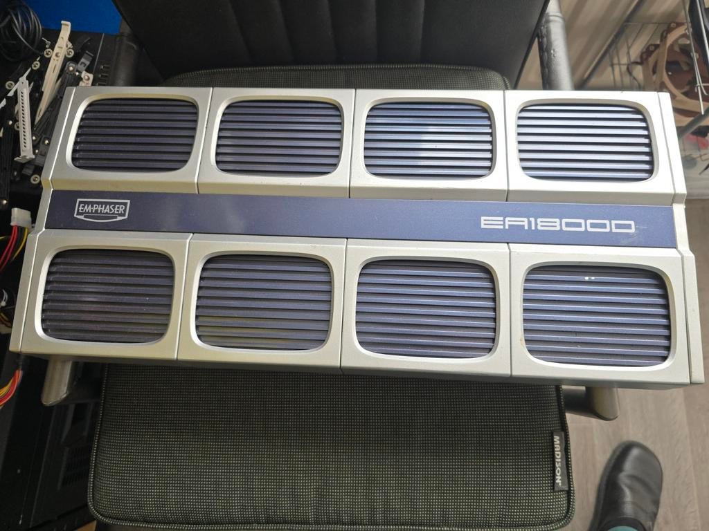Emphaser EA 1800D subwoofer monoblock, Ophalen, Gebruikt