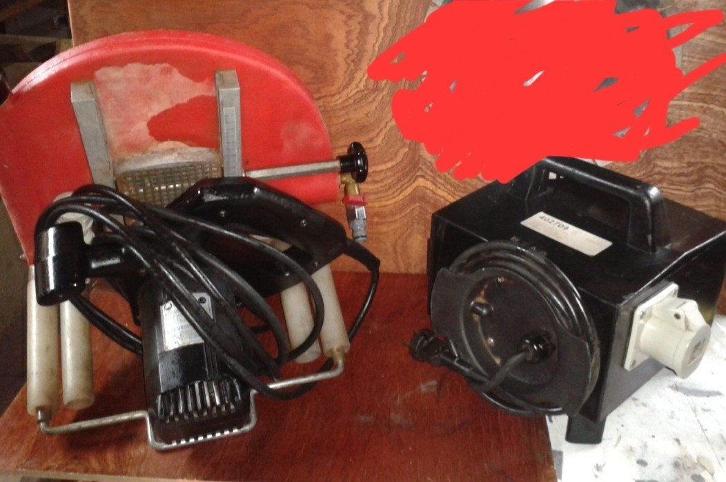 Muurzaag  carat Duo thermo Elektrisch, Ophalen, Gebruikt, Cirkelzaag, Onbekend