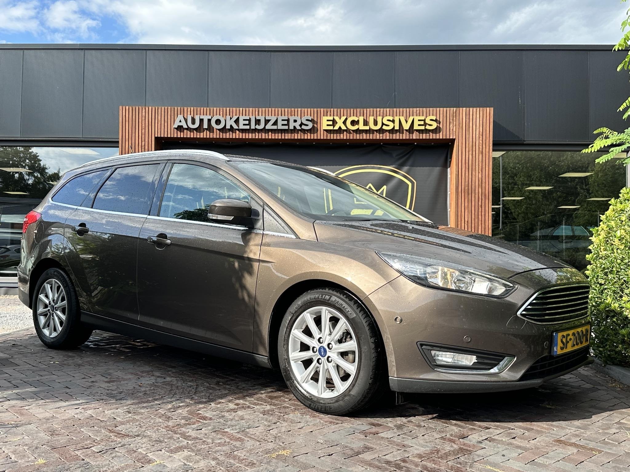 Ford Focus Wagon 1.0 Titanium Keyless Cruise Control Stoelve, Gebruikt, Euro 6, Bruin, Electronic Stability Program (ESP)