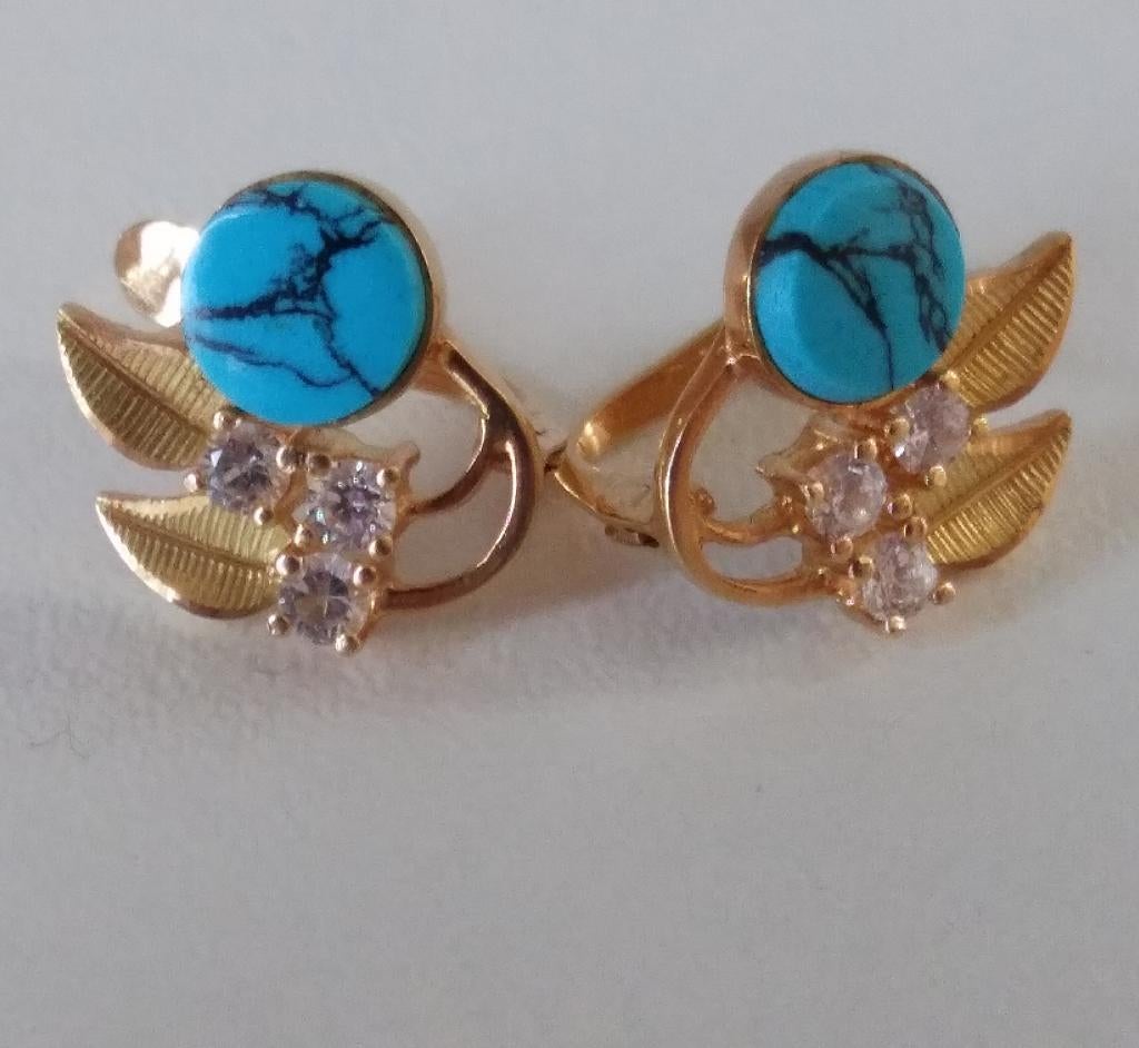 geelgouden OORBELLEN 1,3 cm, met Turkoois en witte Saffieren, Sieraden, Tassen en Uiterlijk, Oorbellen, Blauw, Ophalen of Verzenden