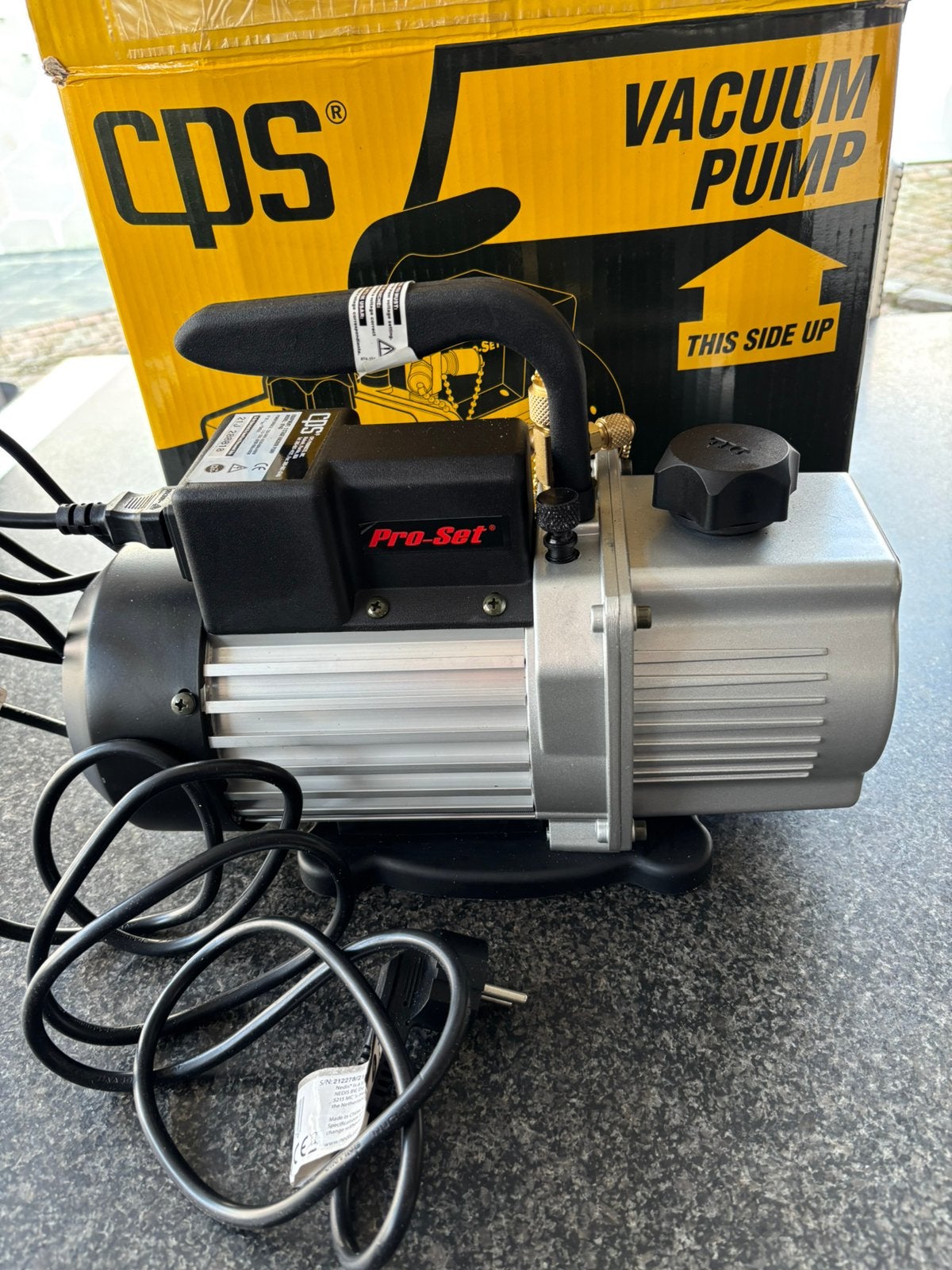 Vacuümpomp, 100 liter of meer, Ophalen, Nieuw, Minder dan 200 liter/min