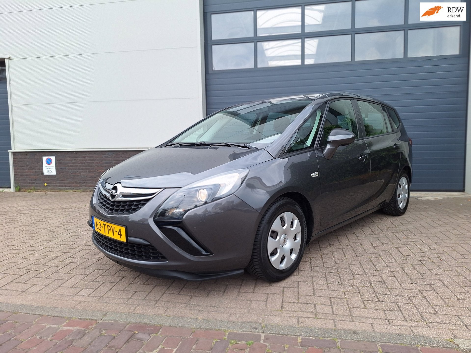 Opel Zafira Tourer | 1.4 Business Edition | Airco | Cruise c, Auto's, Opel, Origineel Nederlands, Bedrijf, Zilver of Grijs, 84 €/maand
