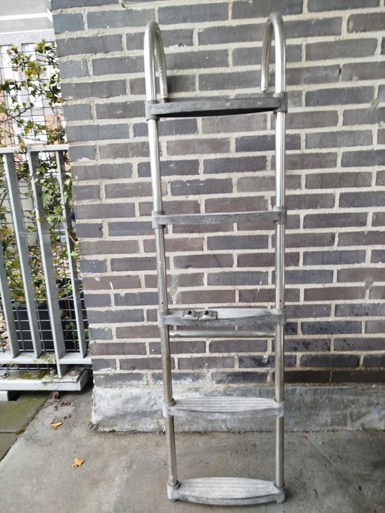 Zwemtrap, Ophalen of Verzenden, Gebruikt, Overige typen