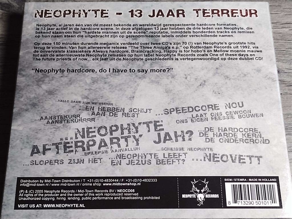 Neophyte ‎– 13 Jaar Terreur - De Megamix [2 CD], Cd's en Dvd's, Cd's | Dance en House, Ophalen of Verzenden, Zo goed als nieuw