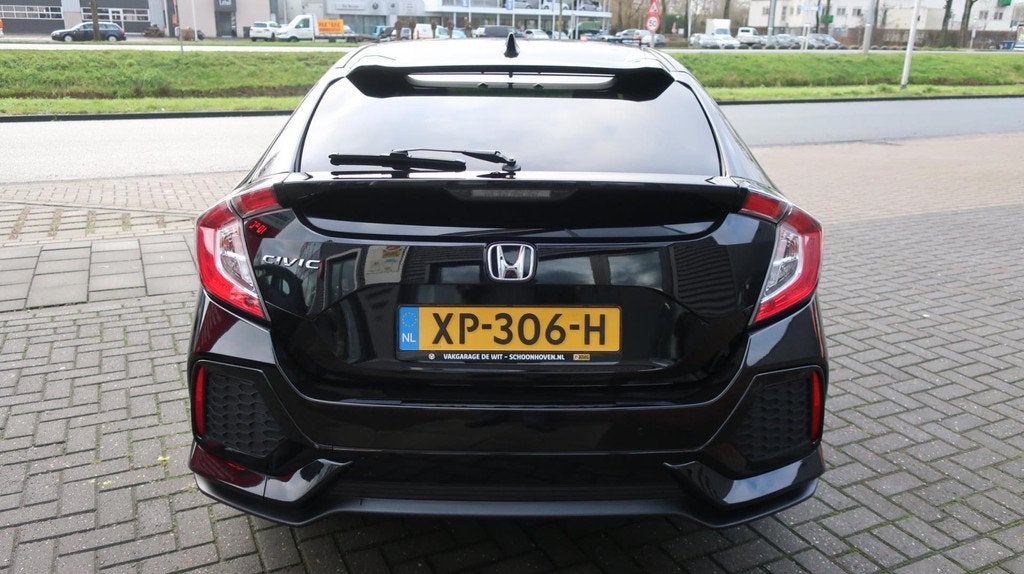 Honda Civic 1.0 i-VTEC Elegance / Achteruitrijcamera / Navi, Auto's, Honda, Voorwielaandrijving, Stof, Gebruikt, Euro 6