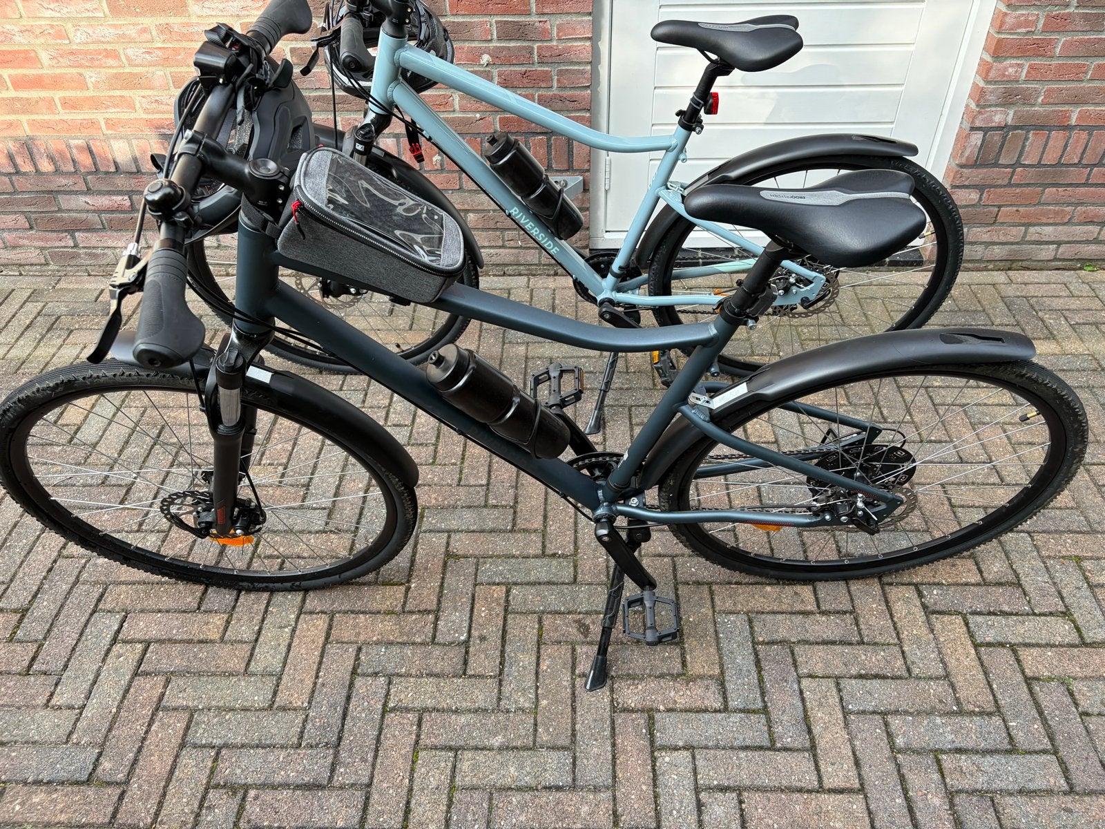 2x Decathlon Riverside 500 zgan M & L €325 per fiets, Ophalen, Zo goed als nieuw, Overige merken, Versnellingen