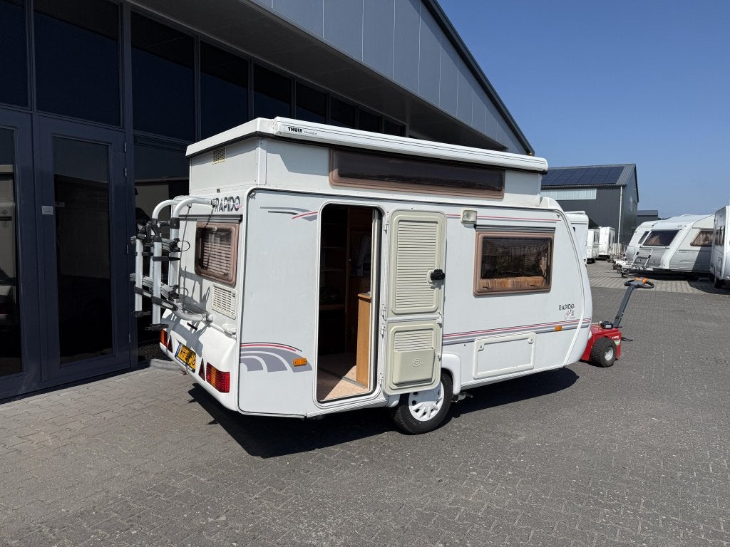 Rapido Club 31TDL Langslaper + WC slechts 620KG BJ 2003, Caravans en Kamperen, Tot en met 2, Bedrijf, Treinzit, Rapido