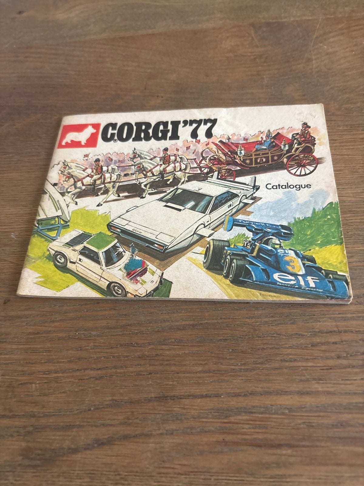 Corgi '77 Catalogus - Vintage Speelgoedauto's, Ophalen of Verzenden, Gelezen, Catalogus