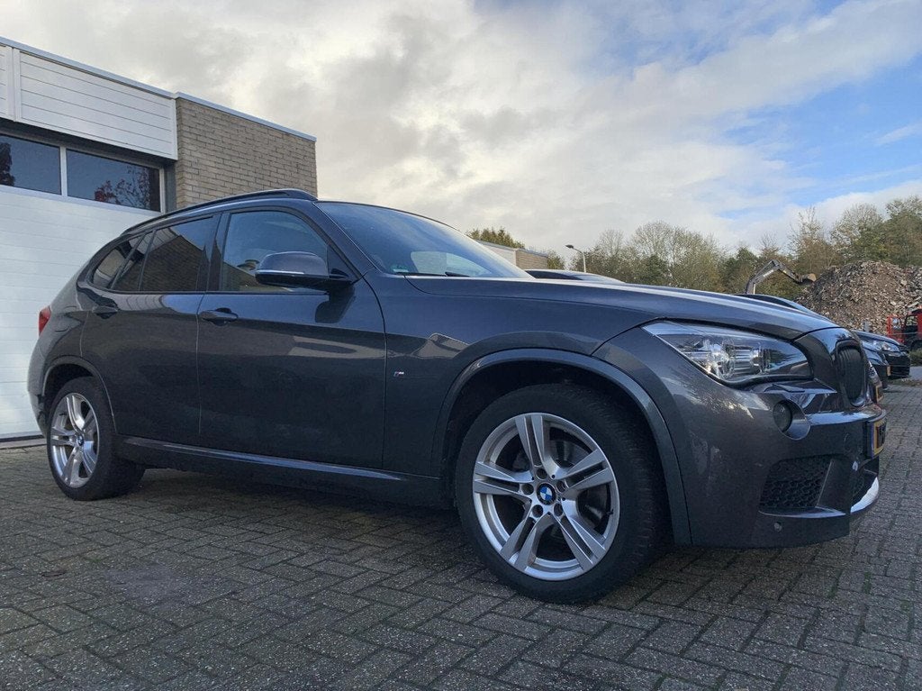 BMW X1 xDrive25D High Executive M-Pakket Panodak Navi Airco, Euro 5, Beige, 4 cilinders, 2000 kg