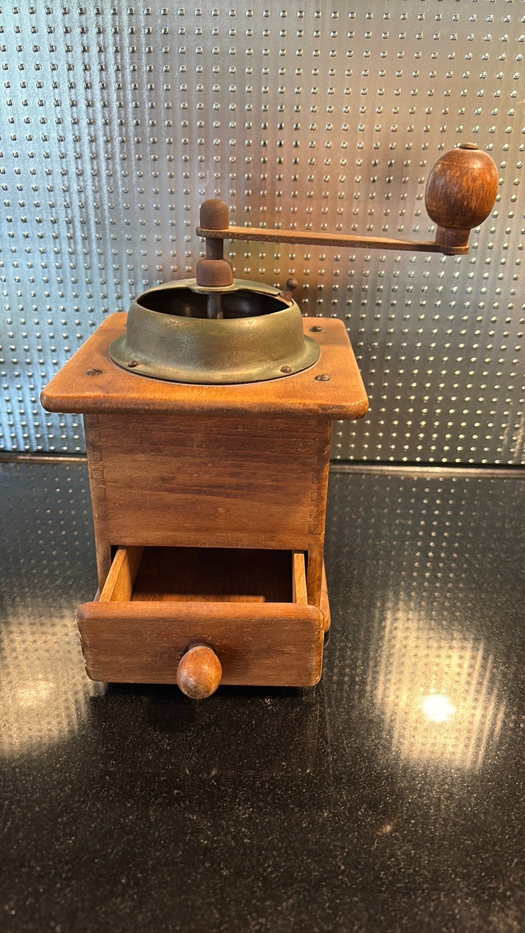 Vintage antieke koffiemolen. Schoon en werkend, Ophalen of Verzenden