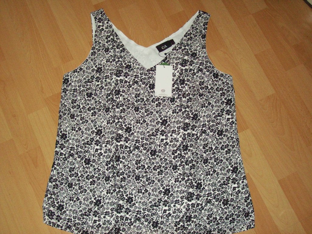 NIEUW! Mooie zwarte bloem blouse top van C&A maat 44, Maat 42/44 (L), Nieuw, Zonder mouw, C&A