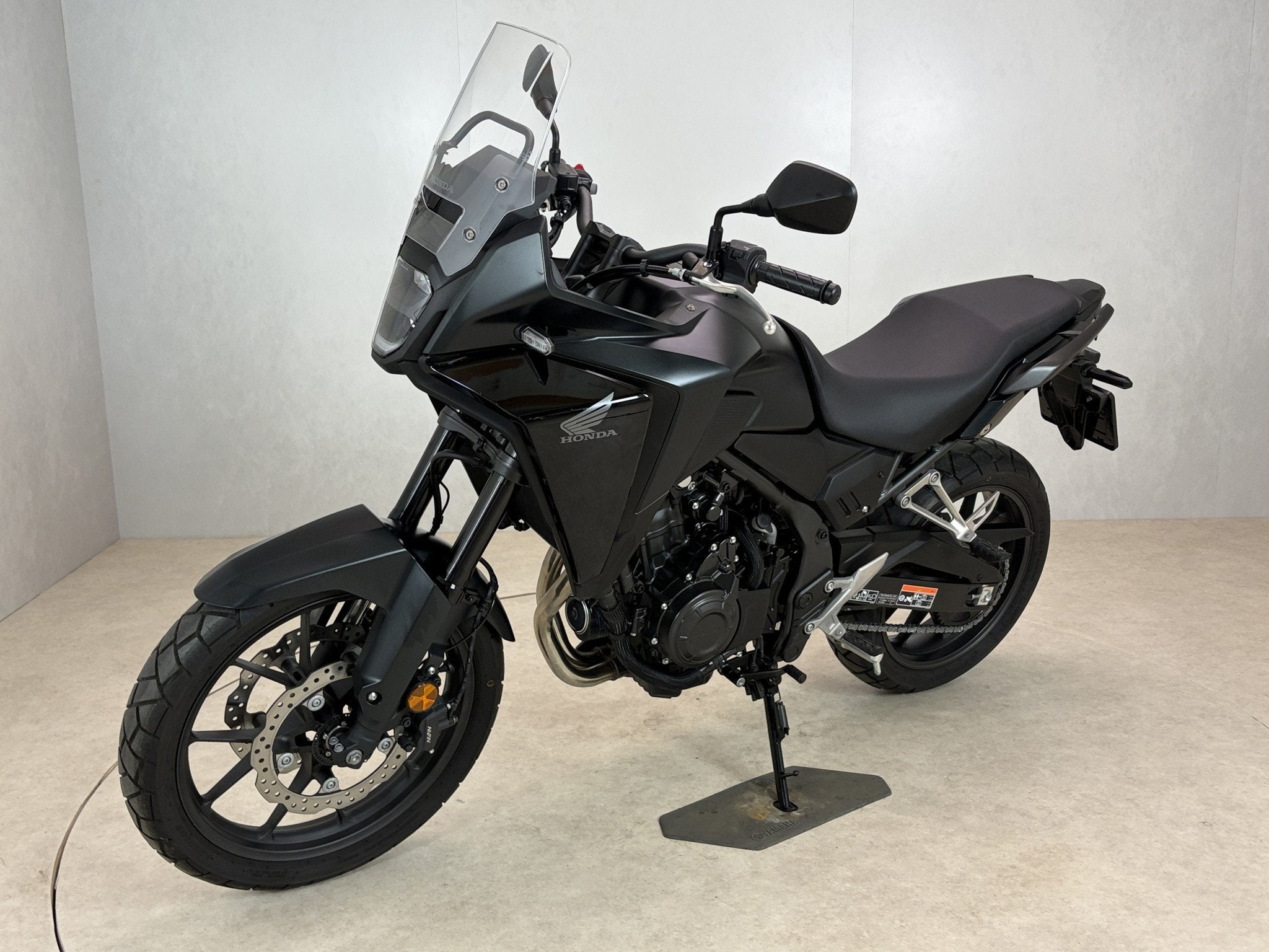 Honda NX 500 (bj 2024), Motoren, Cco@honda-eu.com, Stroombaan 4
1181 VX  Amstelveen, Honda Motor Europe Ltd, Bedrijf