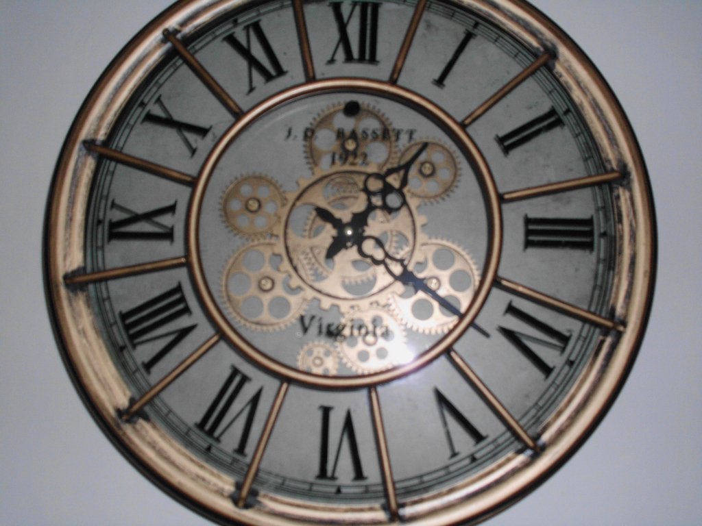 klok j.d.bassett virginia, Ophalen, Wandklok, Zo goed als nieuw, Overige kleuren