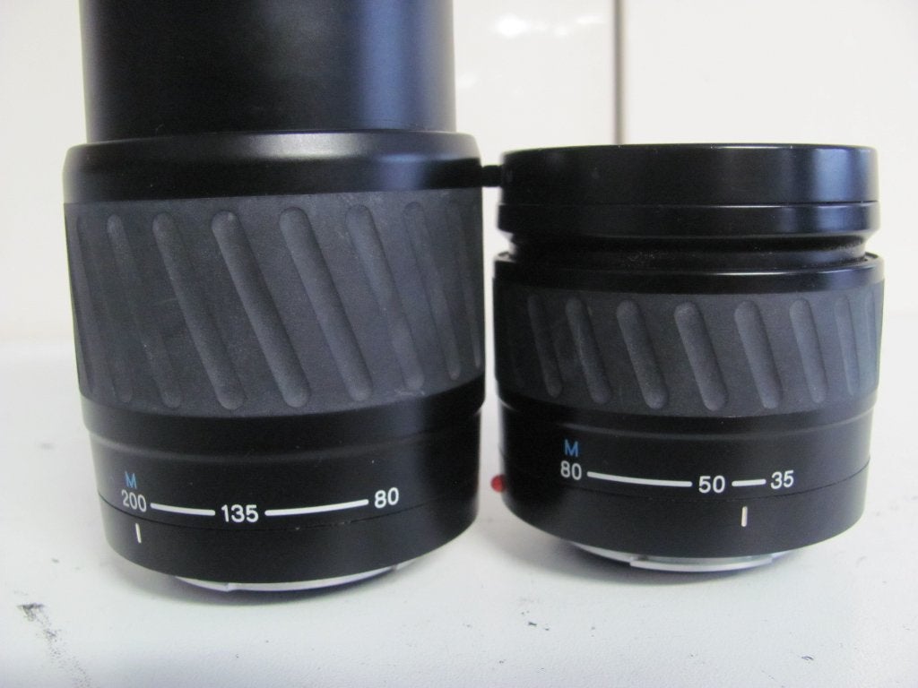 2 tal minolta/sony lenzen in goede staat, Ophalen of Verzenden, Zo goed als nieuw, Minolta, Standaardlens