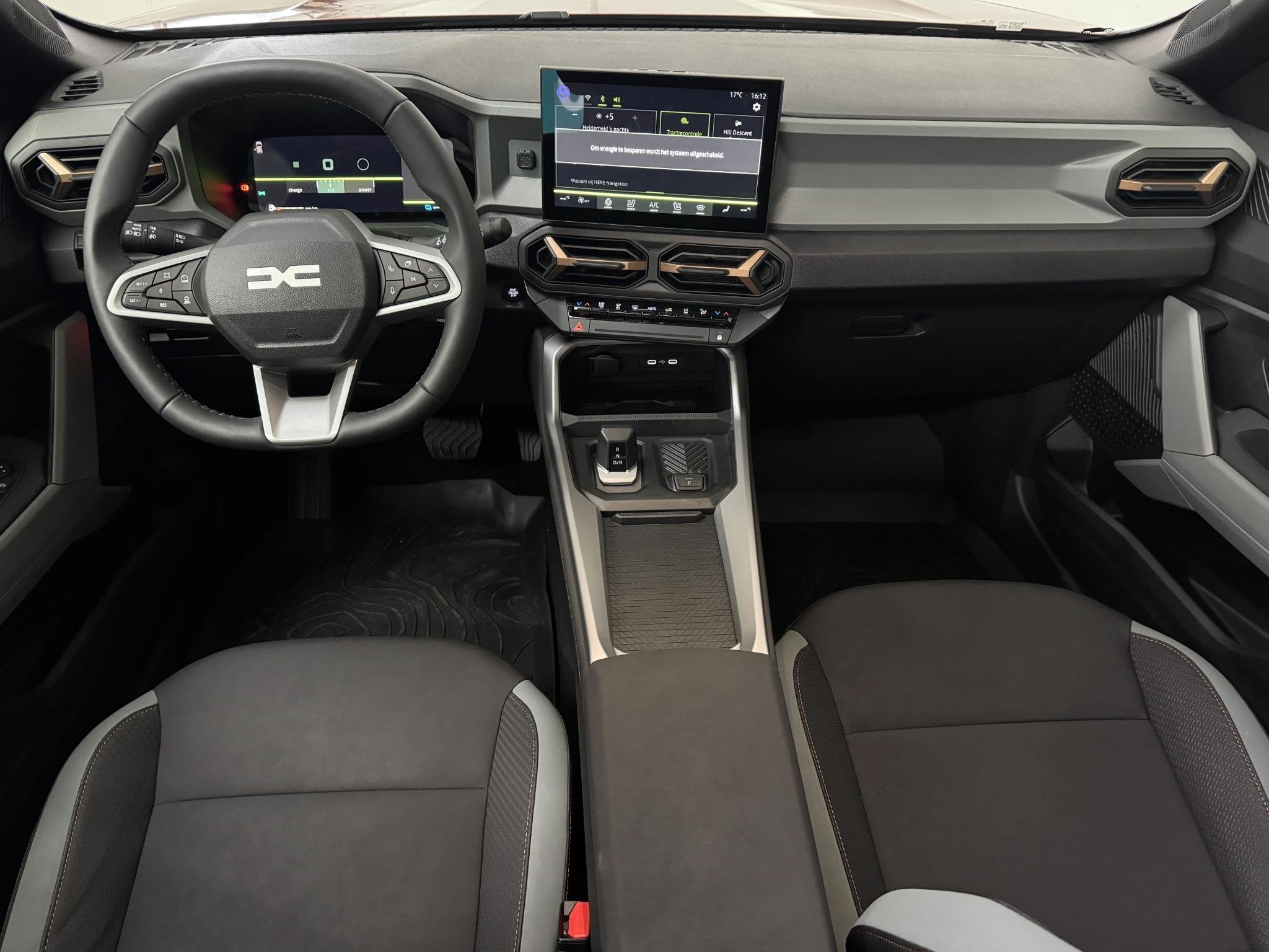 Dacia Bigster 1.8 Hybrid 155 Extreme | DEMO | Panoramadak |, Auto's, Origineel Nederlands, Bedrijf, 1000 kg, SUV of Terreinwagen