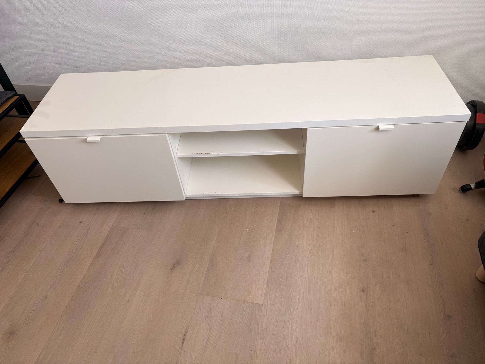 Witte TV-meubel met opbergruimte, Ophalen, Gebruikt, 100 tot 150 cm, Minder dan 100 cm