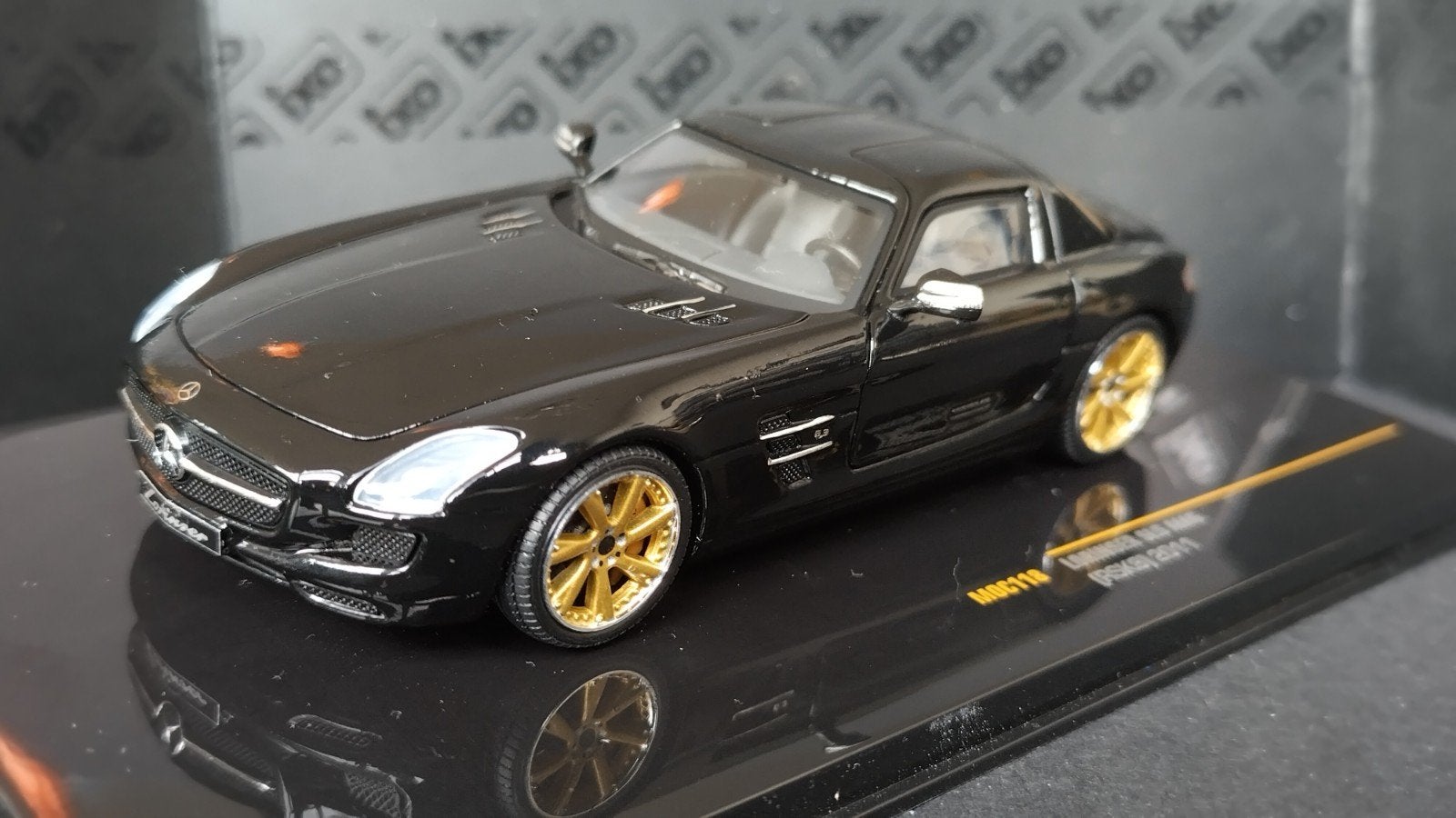 Mercedes Benz SLS AMG Lorinser 2011 1:43 Ixo Models Pol, Overige merken, Auto, Verzenden, .