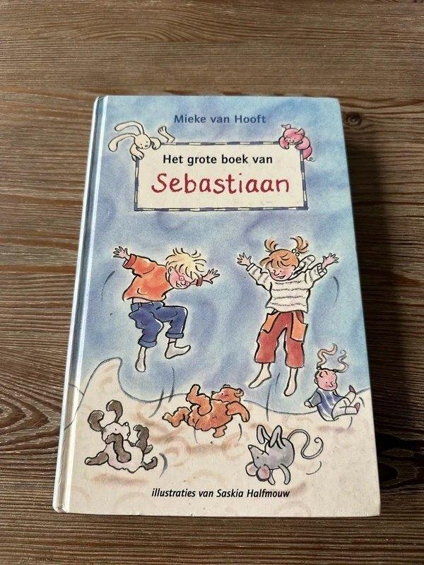 Het grote boek van Sebastiaan. mieke van hooft, Ophalen of Verzenden, Zo goed als nieuw, Mieke van Hooft, Fictie algemeen