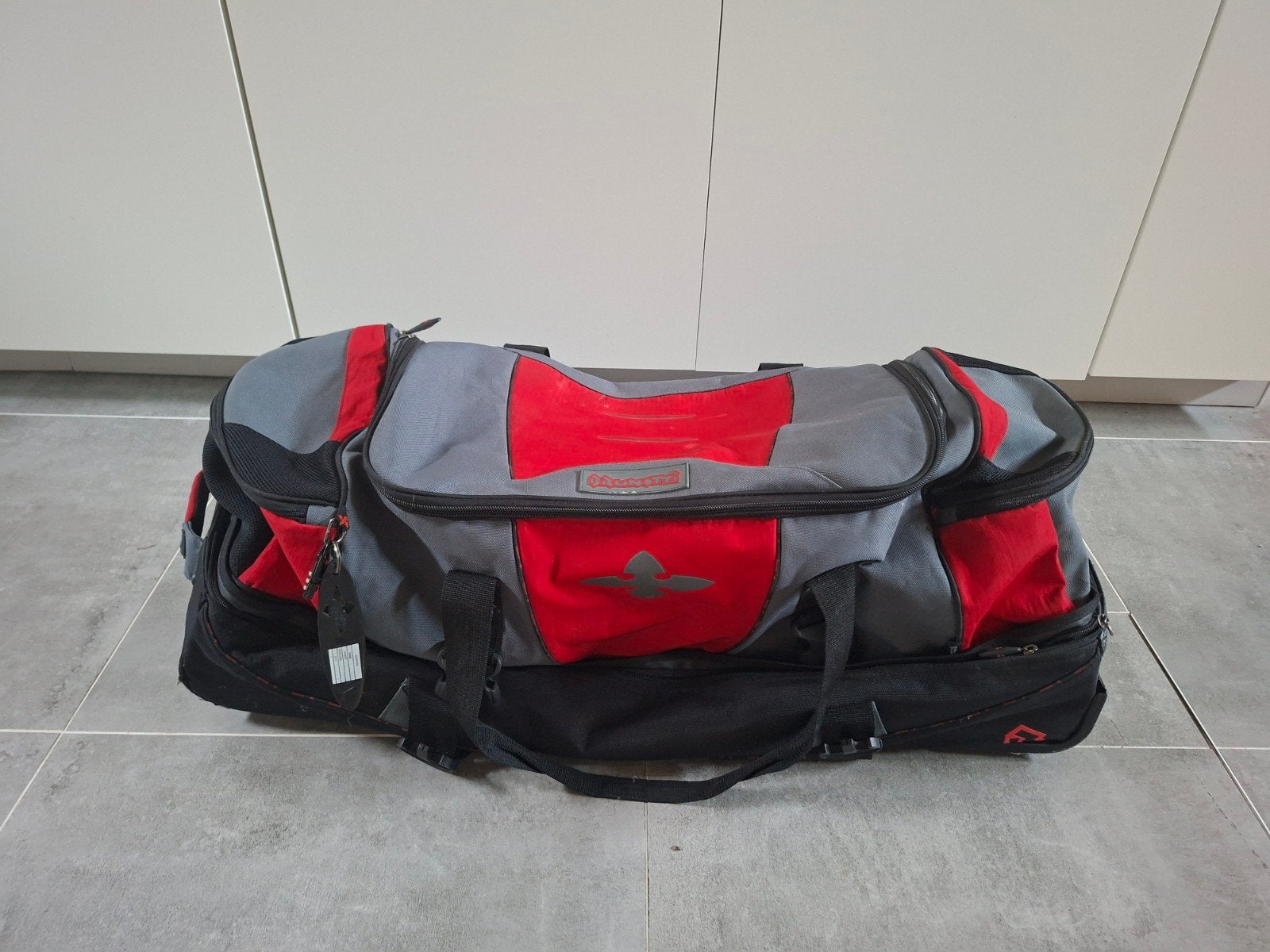 Brunotti duffel bag met wielen - ook als rugtas te dragen, Ophalen, Gebruikt, 80 cm of meer, Rood