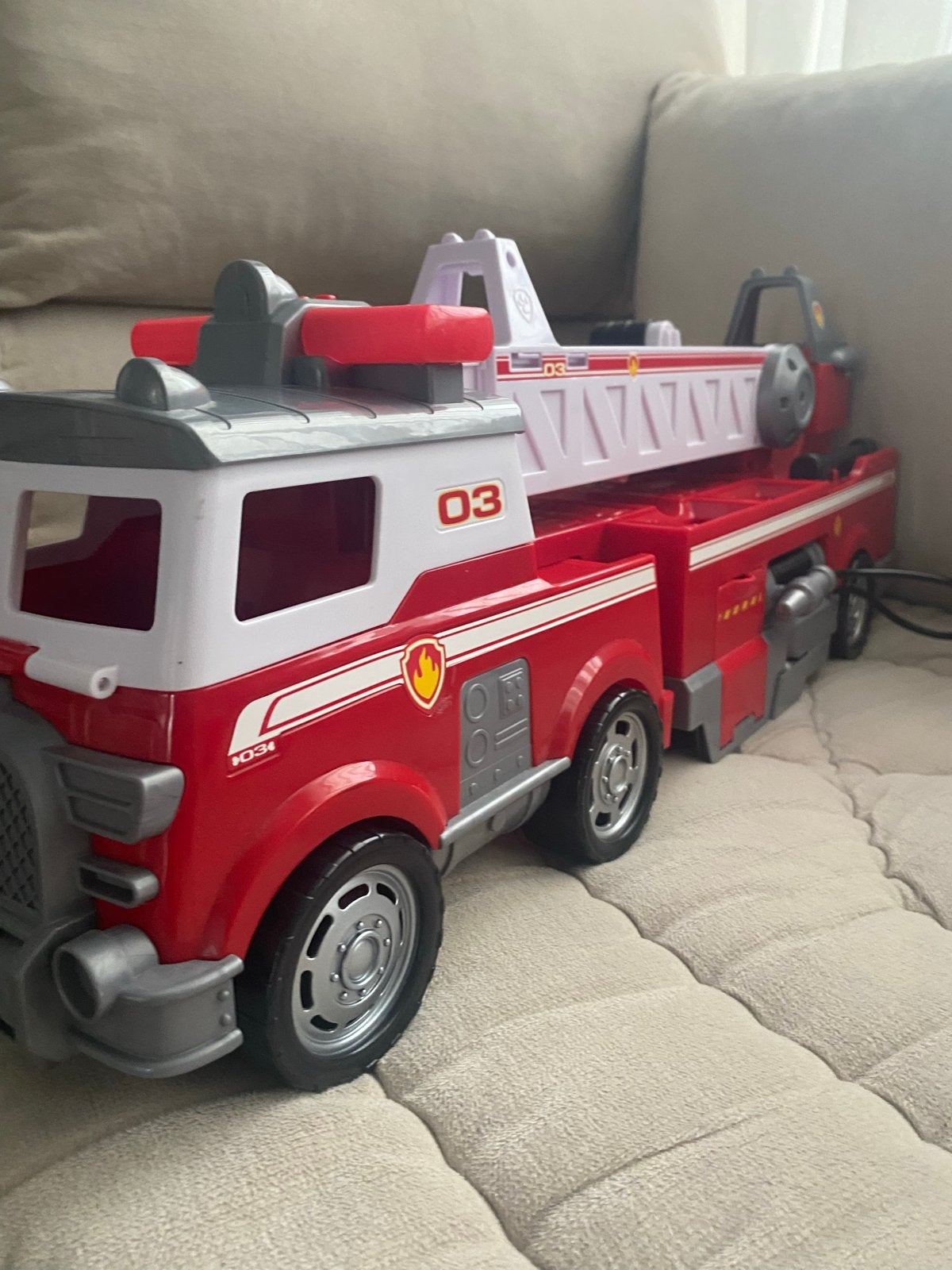 Paw Patrol Ultimate Rescue Brandweerwagen, Kinderen en Baby's, Speelgoed | Speelgoedvoertuigen, Ophalen of Verzenden, Zo goed als nieuw