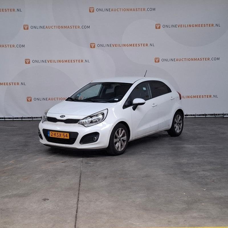 Personenauto, Kia, Rio, 1.2 CVVT Plus Pack, 2013, Auto's, Euro 5, 40 €/maand, 4 cilinders, Wit