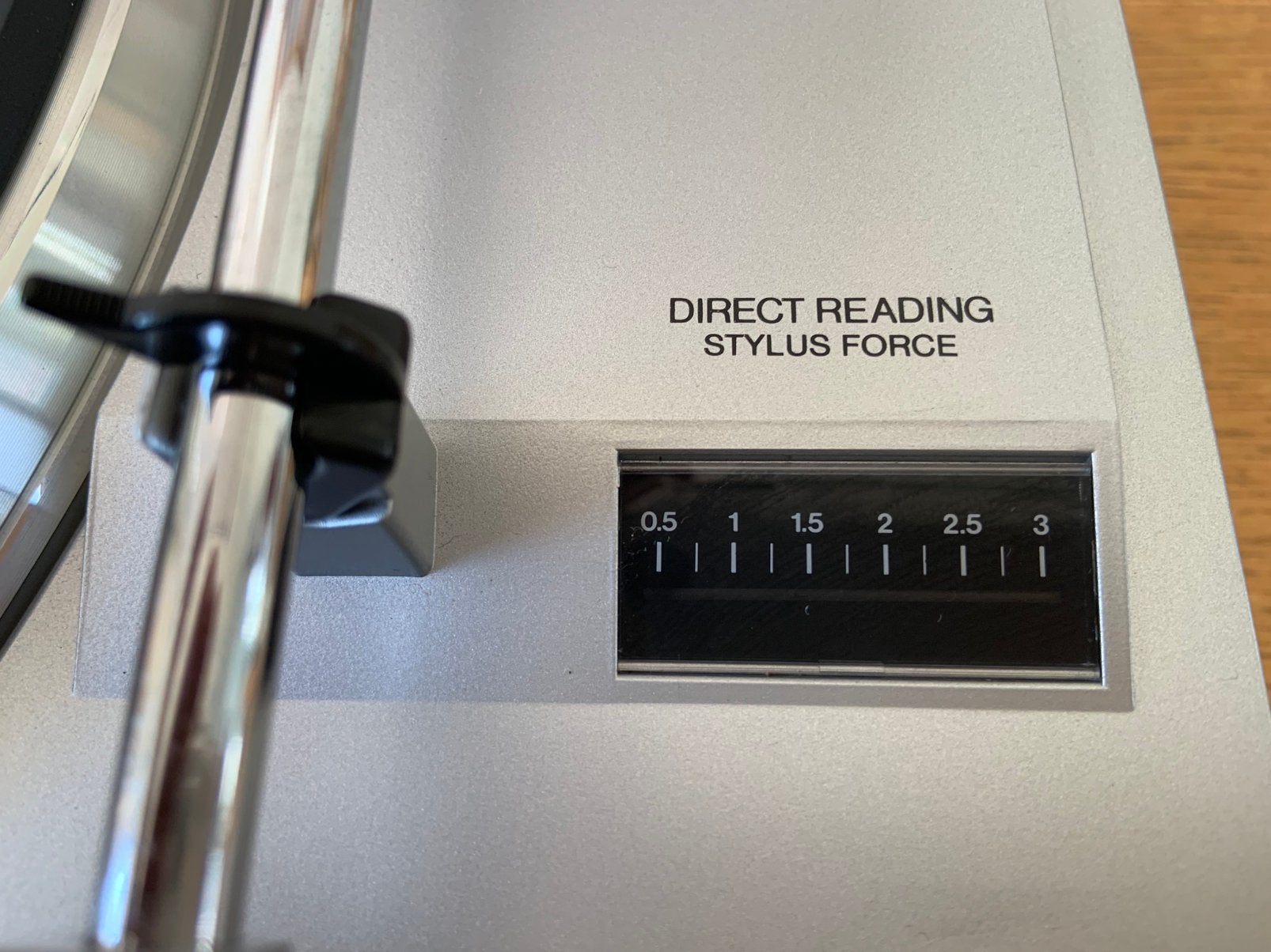 Foto 7 van PHILIPS Quartz PLL Platenspeler F7226