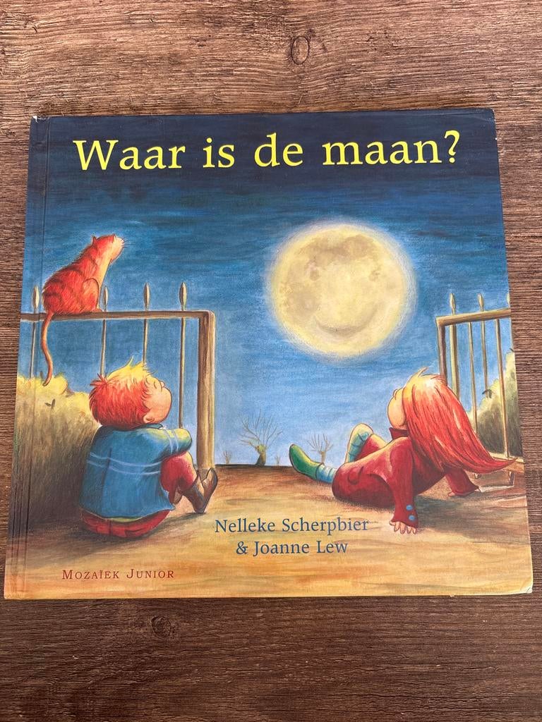 Waar is de maan? - Nelleke Scherpbier & Joanne Lew, Ophalen of Verzenden, Zo goed als nieuw