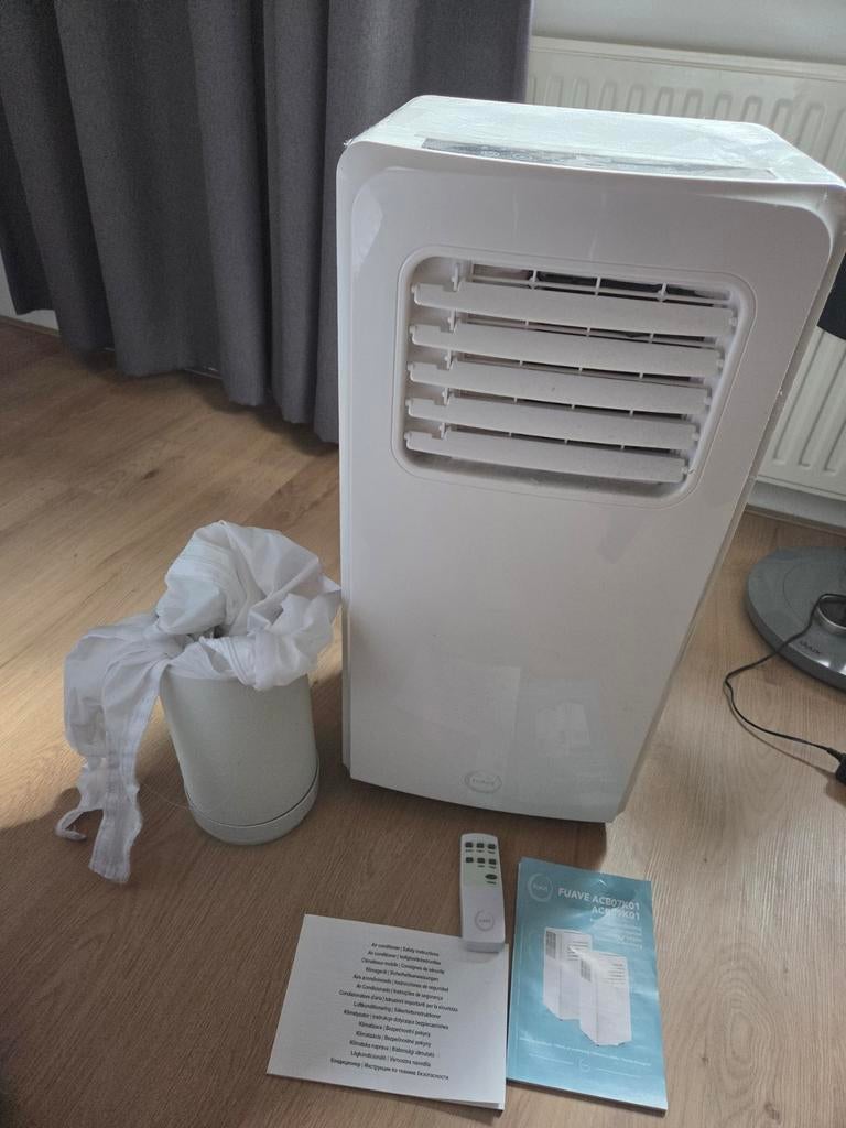 Fuave Mobiele Airco ACB07K01 - Koelen en Ontvochtigen, Ophalen, Timer, Minder dan 60 m³, 3 snelheden of meer