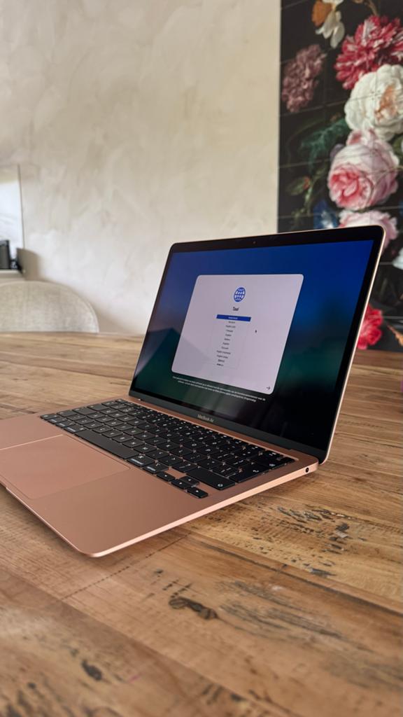 MacBook Air M1 8GB 500GB Goud - ZGAN met 9 cycli, Computers en Software, Apple Macbooks, 8 GB, 13 inch, 512 GB, Ophalen of Verzenden