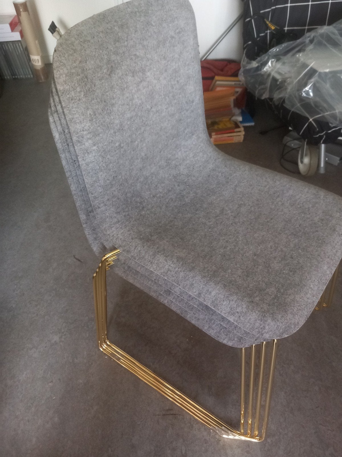 Richard Hutten 'This Chair' voor Lensvelt - Goud met vilt, Ophalen, Zo goed als nieuw, Metaal, Vier