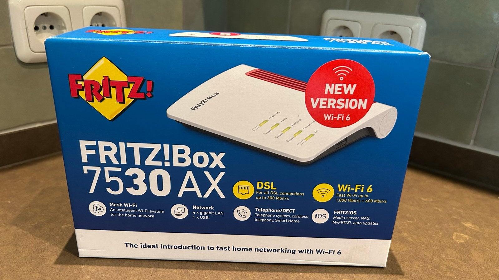 AVM FRITZ!Box 7530 AX Wi-Fi 6 Router met Modem (Nieuw), Computers en Software, Routers en Modems, Ophalen, Zo goed als nieuw, Router