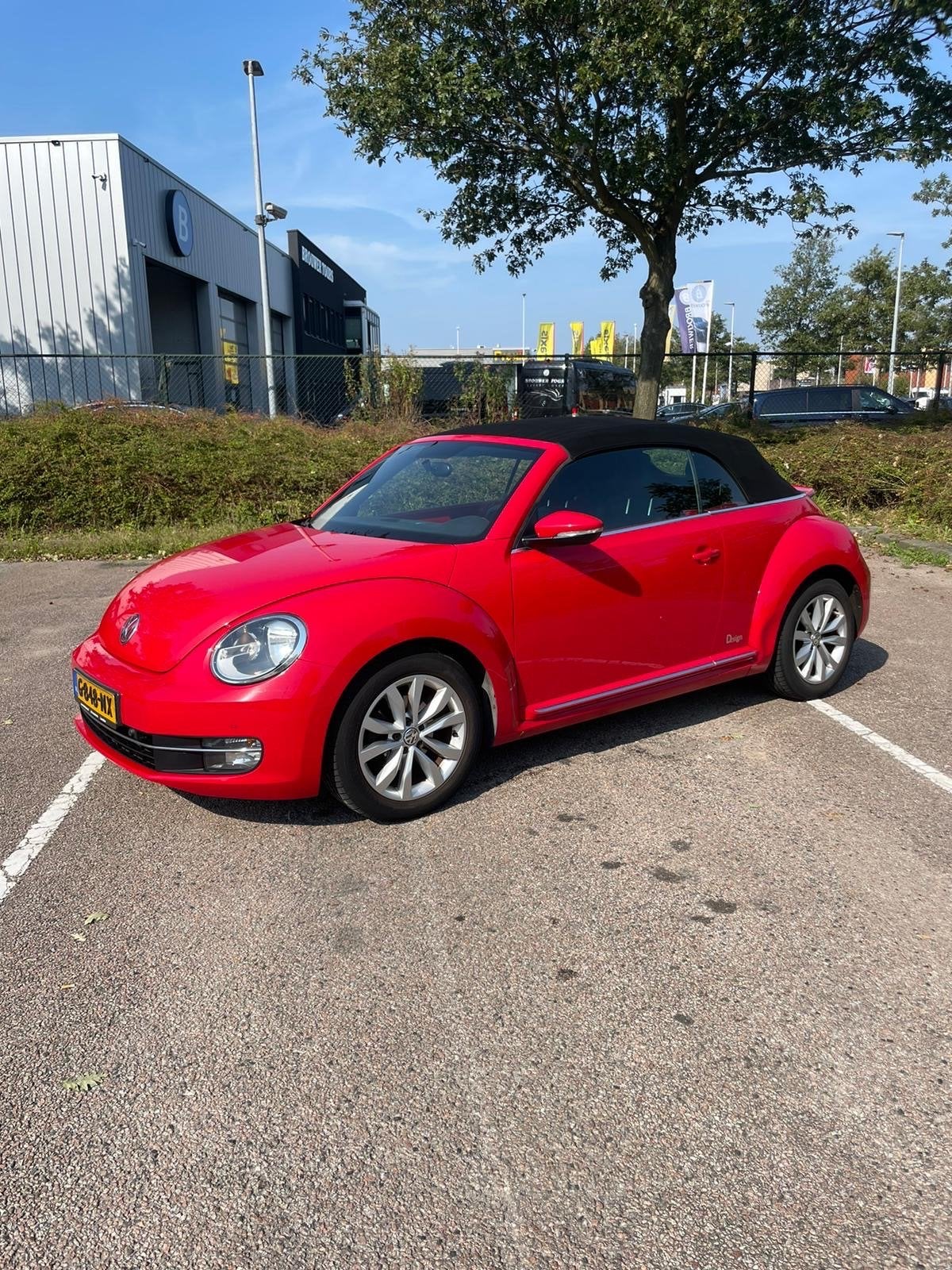 Volkswagen New Beetle 1.2 TSI 77KW Cabriolet 2013, Voorwielaandrijving, 4 cilinders, Cabriolet, 4 stoelen