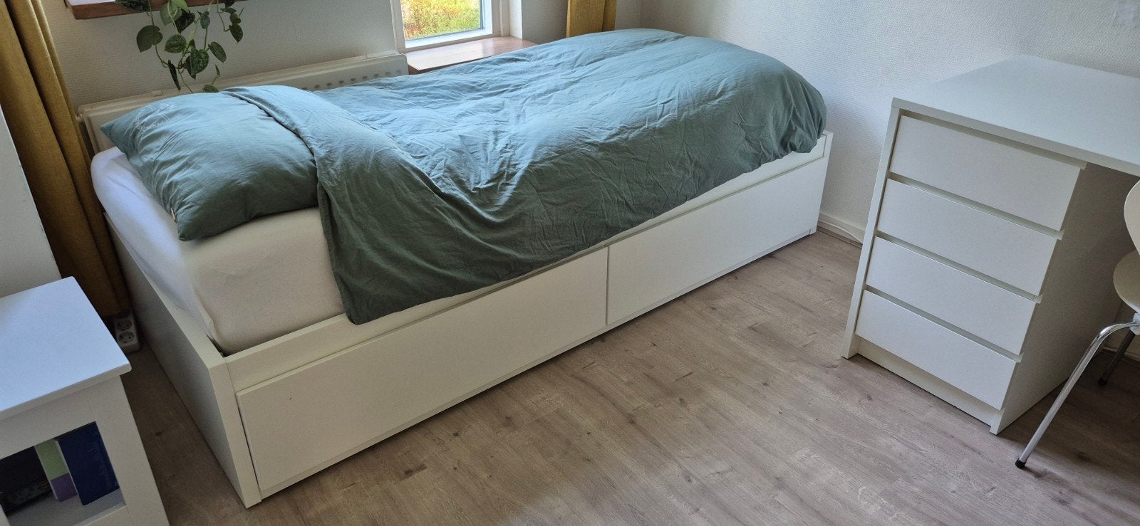 Bed met lades en logeerbed 80x200, Ophalen, Eenpersoons, Wit, Zo goed als nieuw