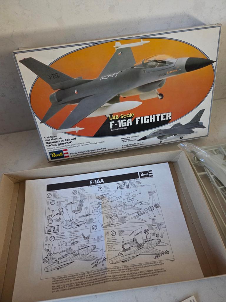Revell F16a Fighter ongebruikt, Ophalen of Verzenden, Gebruikt, 1:72 tot 1:144, Revell