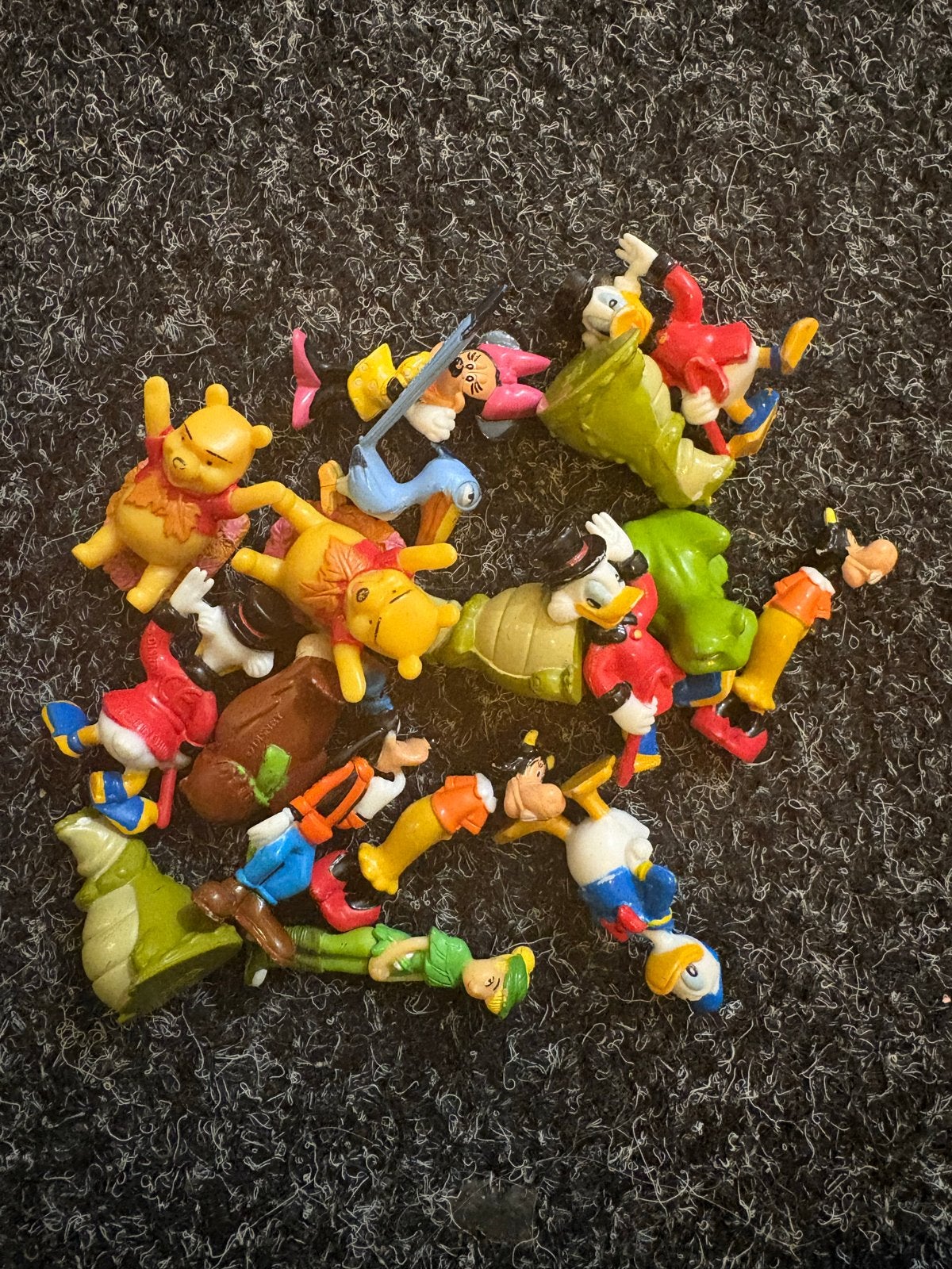 Disney taarttoppers - set van diverse figuren, Ophalen of Verzenden, Winnie de Poeh of vrienden, Gebruikt, Beeldje of Figuurtje