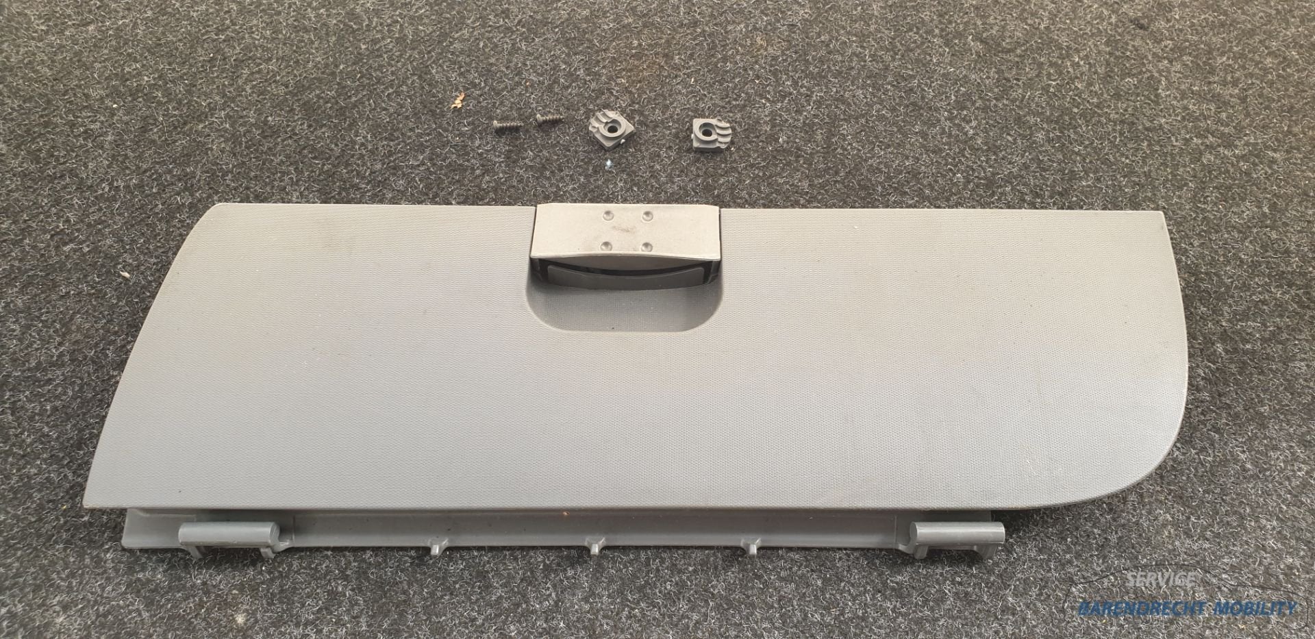 Klepje dasboard C1 107 Aygo dashboardkastje origineel gebrui, Info@toyota.co.jp, Gebruikt, Citroën, Toyota Motor Corporation