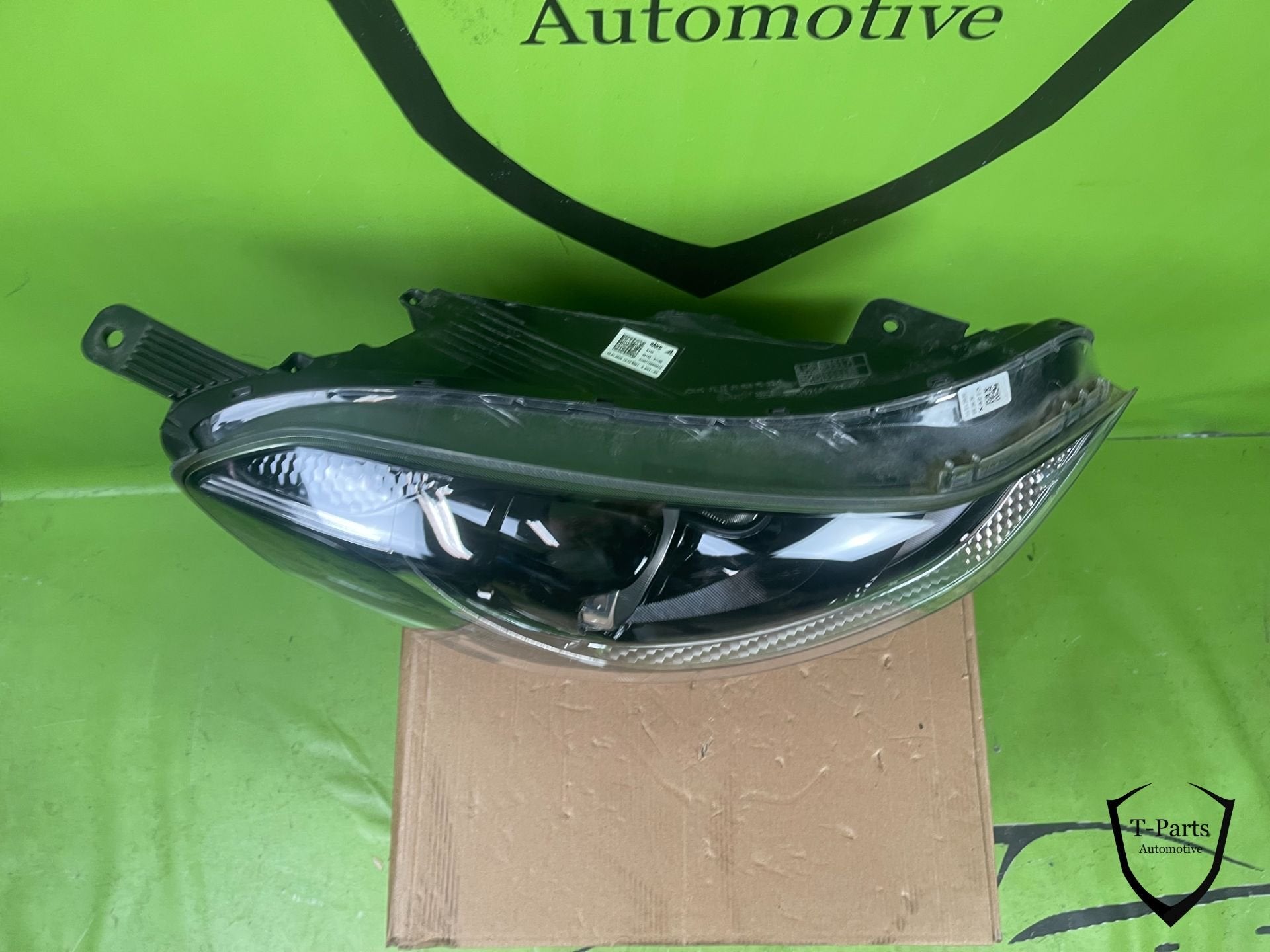 hyundai i10 koplamp rechts 92102K7100 lamp, Gebruikt, Heolleung-ro 12
06797  Seoul, Ophalen of Verzenden, Info@hyundai.com