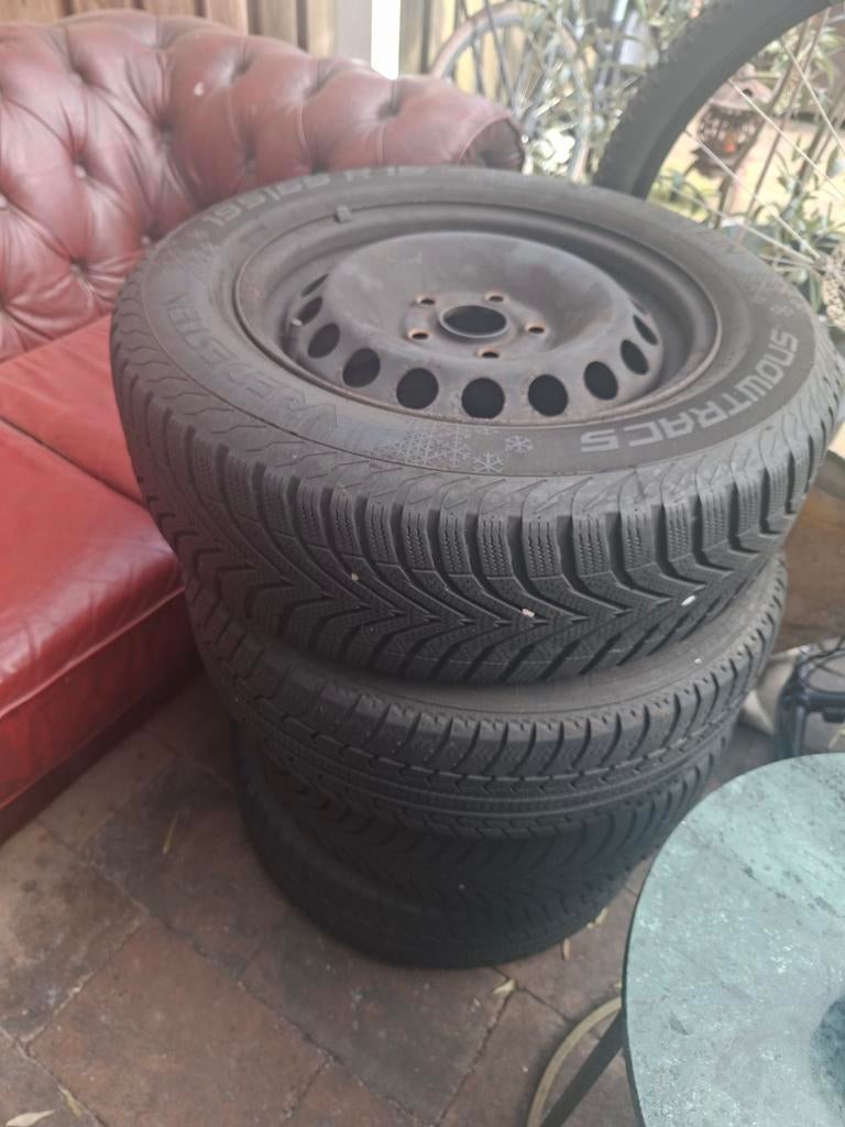 Winterbanden Skoda Octavia 2006 met stalen velgen, Ophalen of Verzenden, Gebruikt