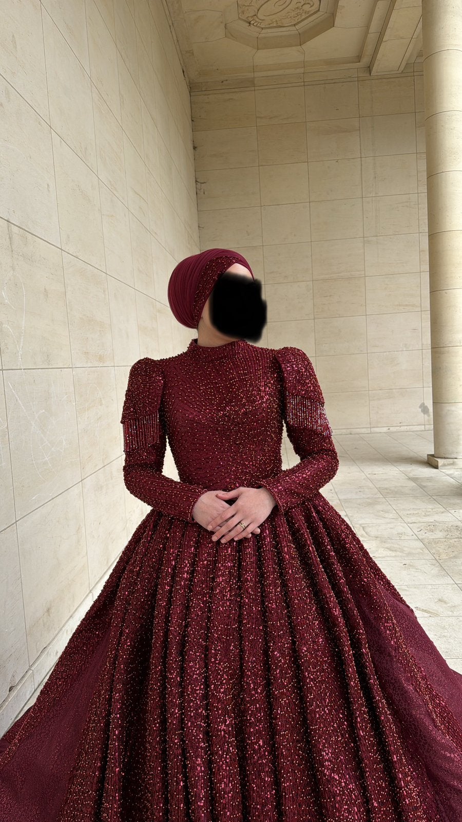Kınalık / Hennajurk bordorood 38/40 incl hooffdoek, Kleding | Dames, Ophalen, Zo goed als nieuw, Trouwjurk