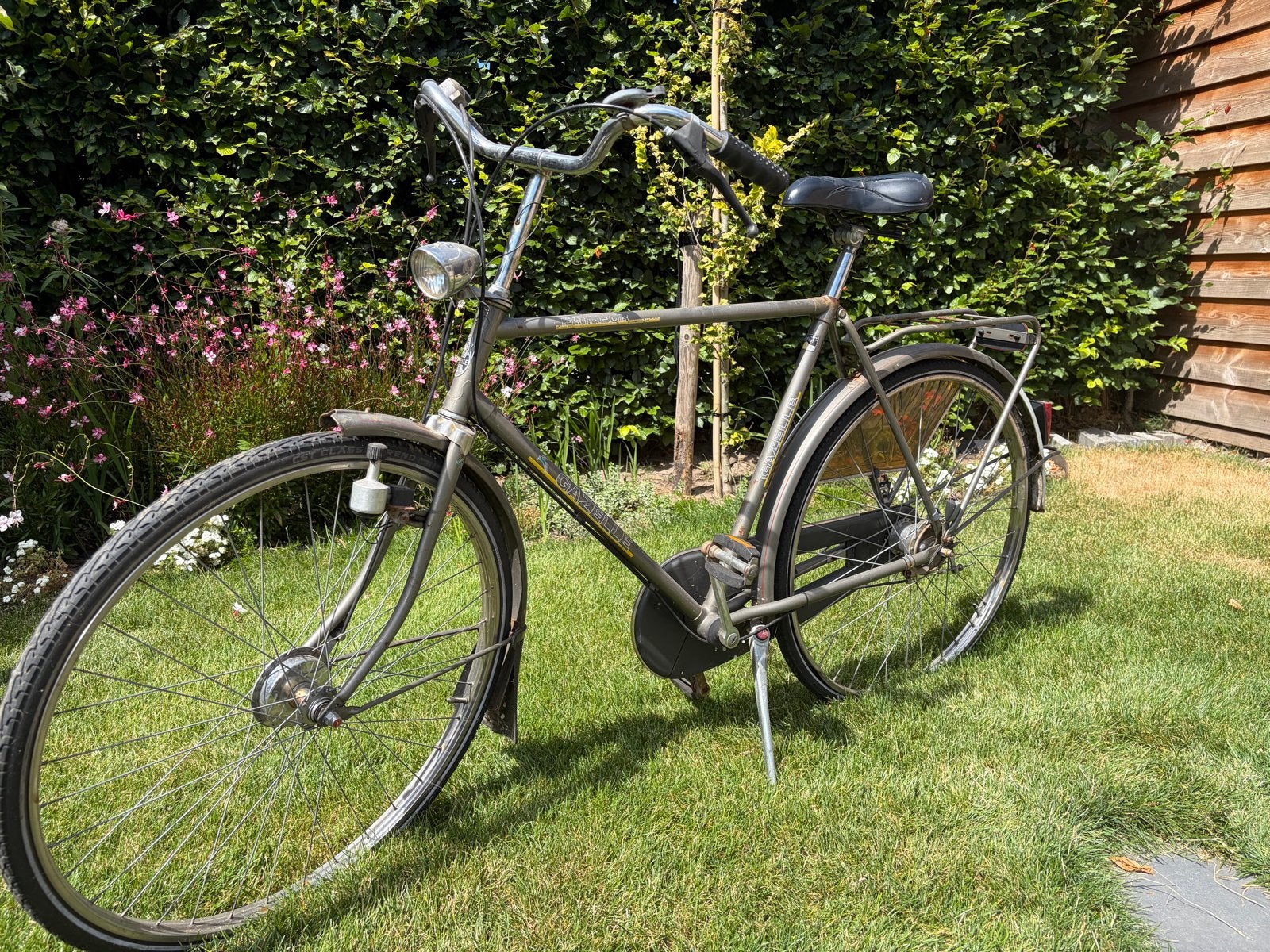 Gazelle stadsfiets - Opknapper met lekke band, Ophalen, Gebruikt, Gazelle
