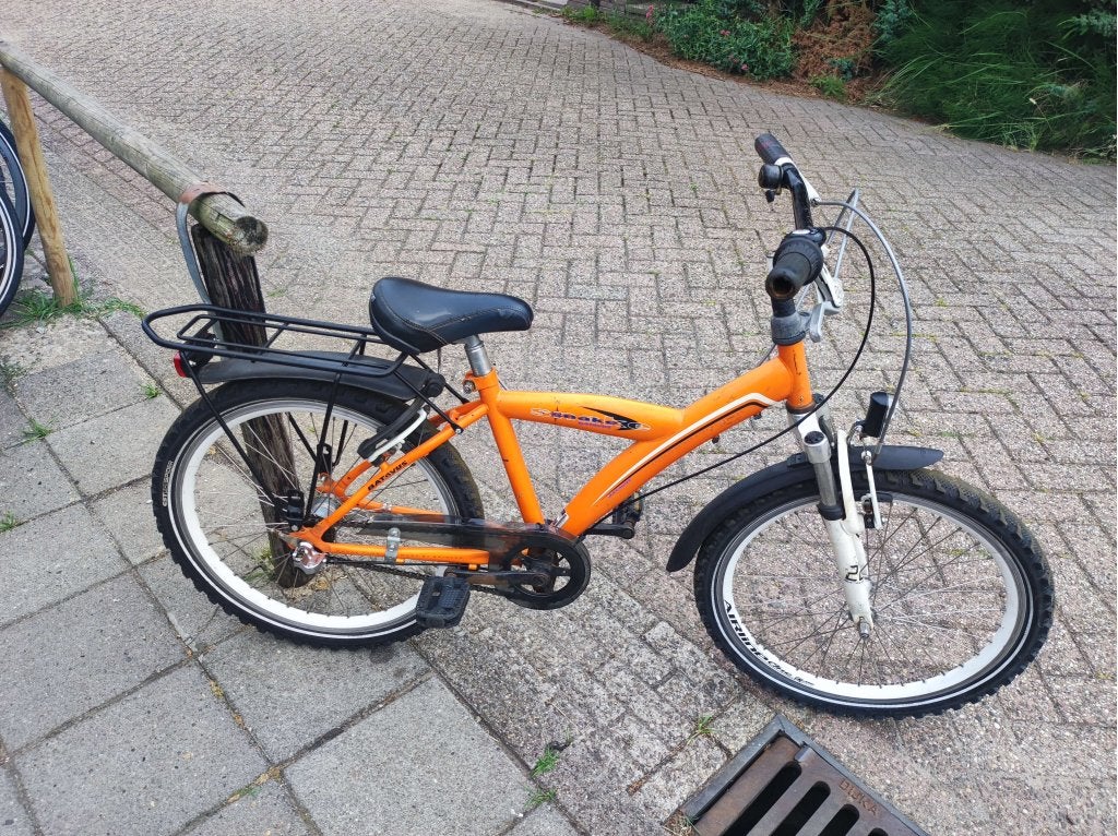 Batavus Snake jongens 22 inch met 3 speed en geveerd, Fietsen en Brommers, Fietsen | Jongens, 22 inch, Gebruikt, Velgrem, Niet ingevuld