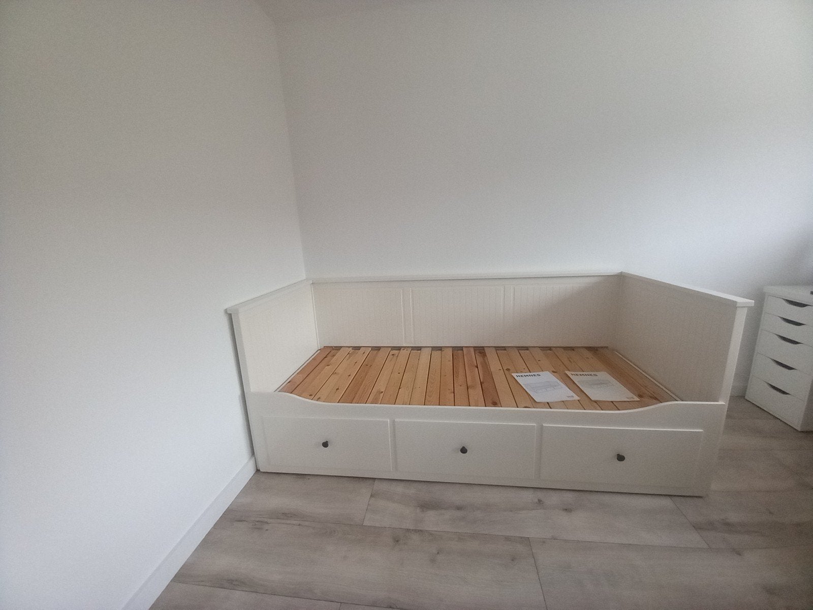Ikea Hemnes Uitschuifbed 2-persoons (excl. matrassen), Ophalen, Modern, Scandinavisch, Wit, Tweepersoons