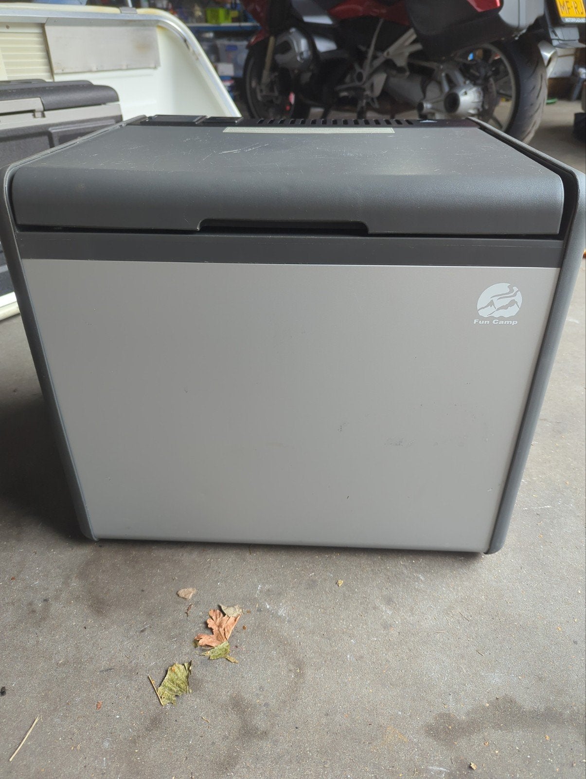 koelbox Fun camp 40ltr, Caravans en Kamperen, Ophalen, Zo goed als nieuw, Compressor