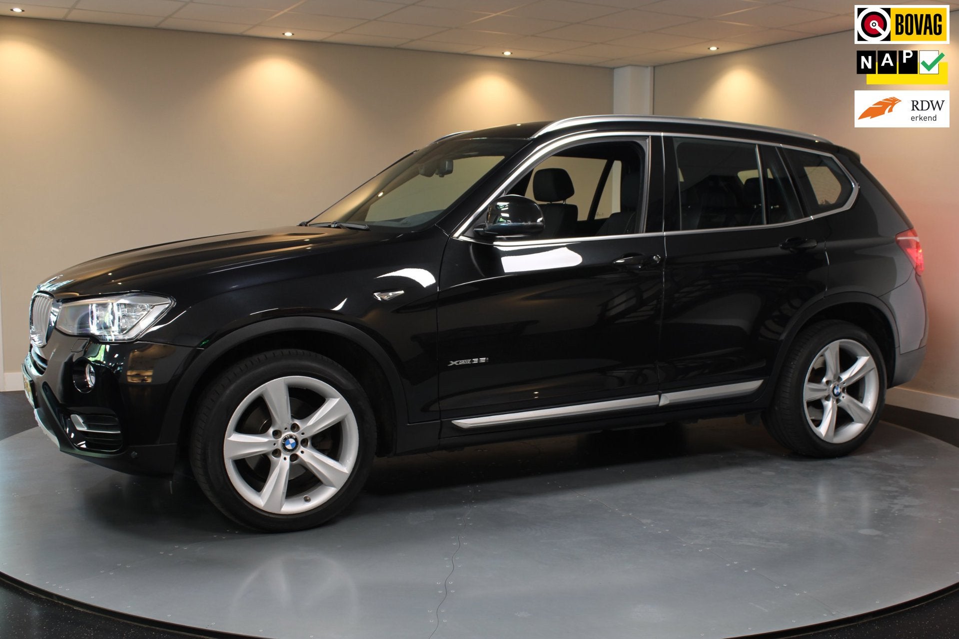 BMW X3 XDrive35i High Executive xLine Edition *306Pk! Top on, Auto's, Automaat, Dealer onderhouden, 1800 kg, Gebruikt