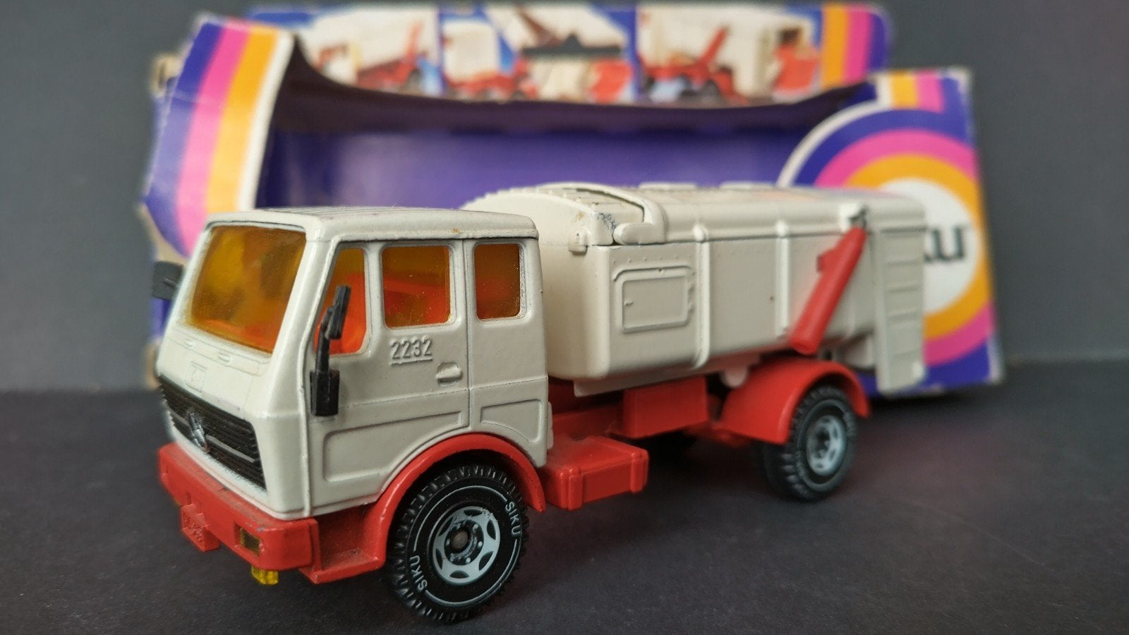 Mercedes Benz NG Mullwagen 1:55 Siku 2511 Pol, Gebruikt, SIKU, Verzenden, Bus of Vrachtwagen