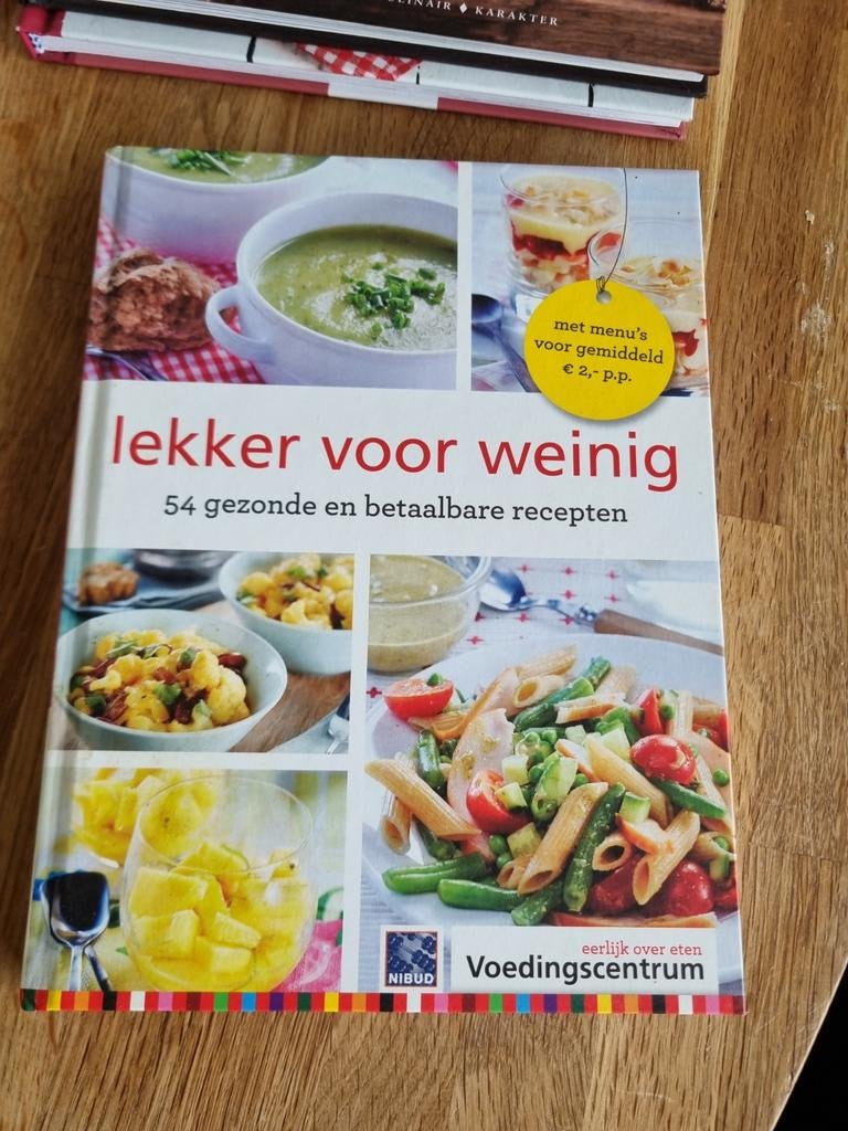 Lekker voor weinig - Voedingscentrum kookboek, Boeken, Ophalen of Verzenden