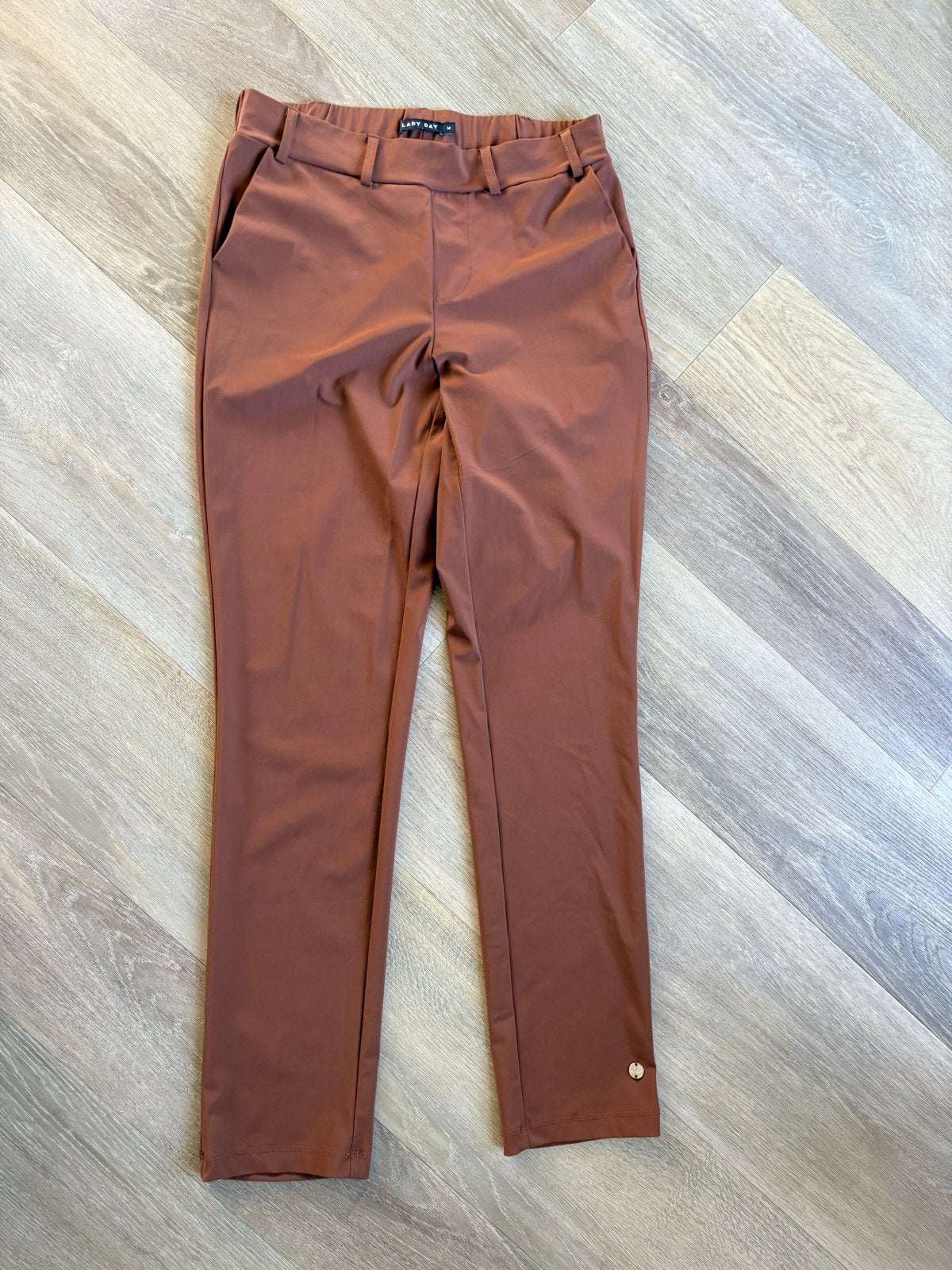 Lady Day Bruine Broek Maat M - Zo goed als nieuw, Maat 38/40 (M), Bruin, Ophalen of Verzenden, Zo goed als nieuw
