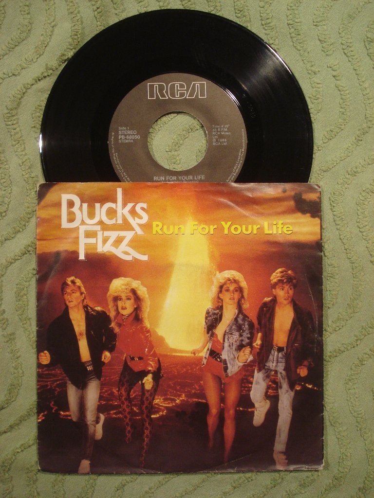 Bucks Fizz 7" Vinyl Single: ‘Run for your life’ (Nederland), Ophalen of Verzenden, Zo goed als nieuw, 7 inch, Pop